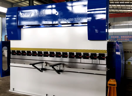 電液伺服(fú)WE67K-100T3200