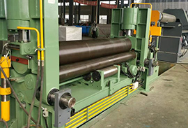 30×2500上輥(gǔn)萬能卷(juàn)闆機