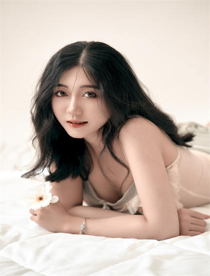 7788影院在线观看播放电视剧_迅播网页_男人与狗