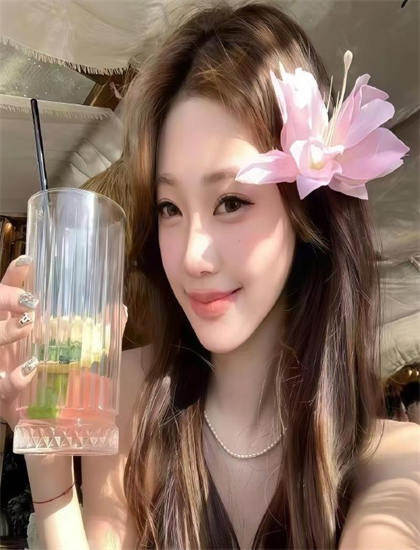 仨 电影-网红宏楠触电视频